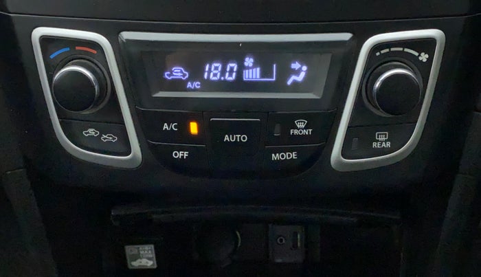 2017 Maruti Ciaz S 1.4 MT PETROL, Petrol, Manual, 24,624 km, Automatic Climate Control