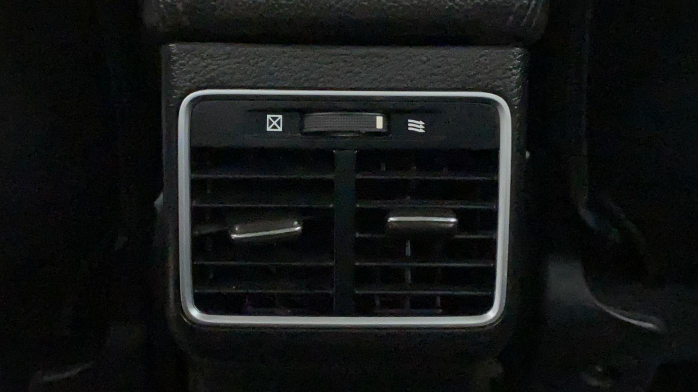 2017 Maruti Ciaz S 1.4 MT PETROL, Petrol, Manual, 24,624 km, Rear AC Vents