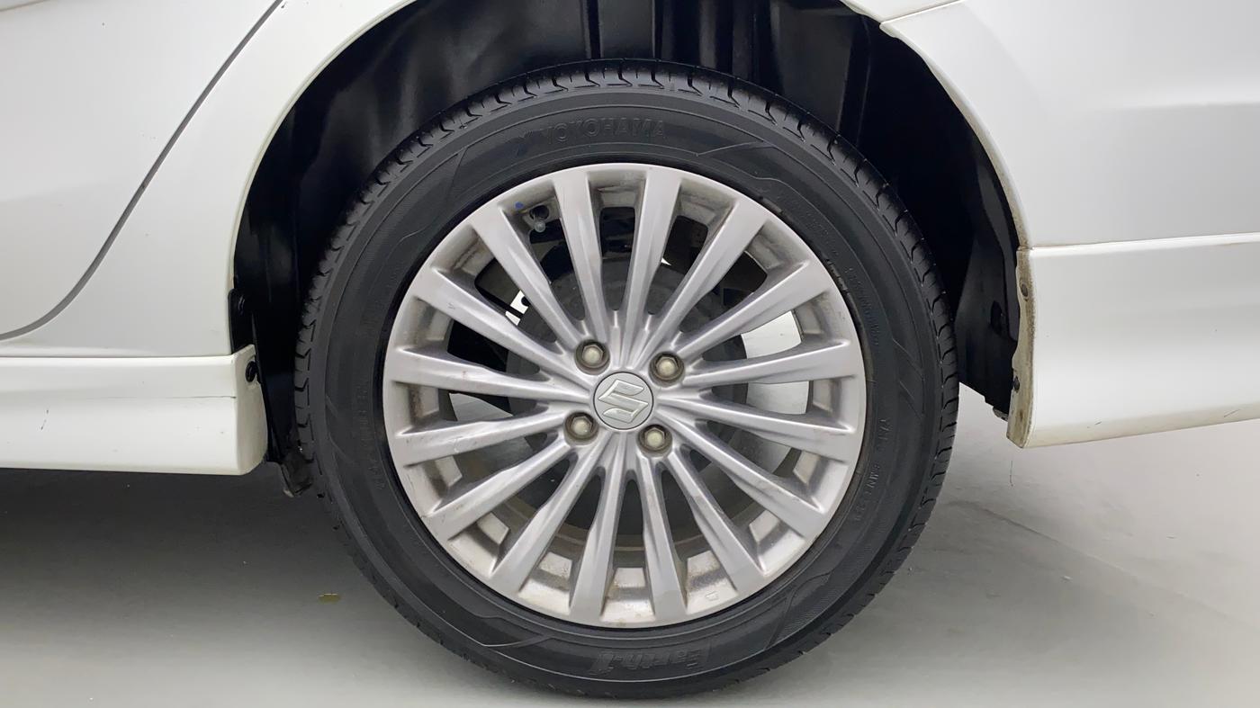 2017 Maruti Ciaz S 1.4 MT PETROL, Petrol, Manual, 24,624 km, Left Rear Wheel