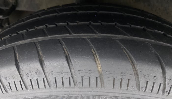 2016 Maruti Celerio VXI AMT (O), Petrol, Automatic, 50,214 km, Right Rear Tyre Tread