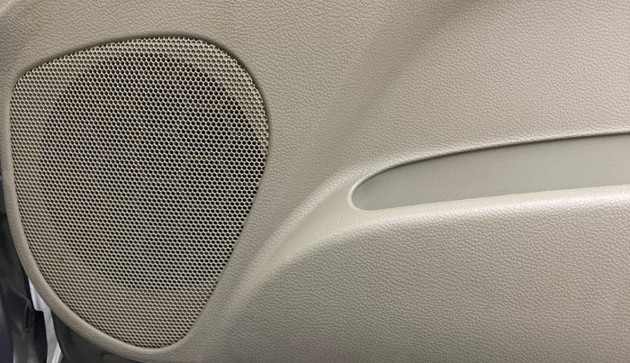2016 Maruti Celerio VXI AMT (O), Petrol, Automatic, 50,214 km, Speaker