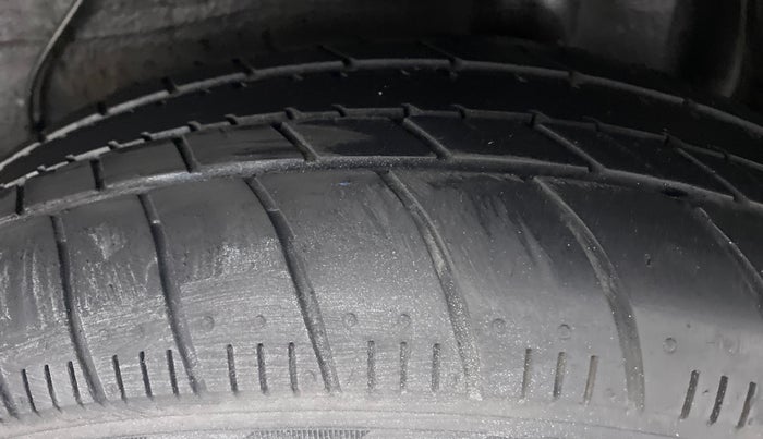2016 Maruti Celerio VXI AMT (O), Petrol, Automatic, 50,214 km, Left Rear Tyre Tread