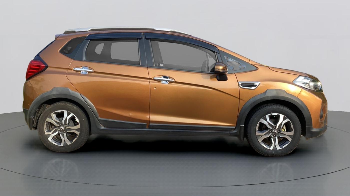 2017 Honda WR-V 1.2 i-VTEC VX MT, Petrol, Manual, 51,899 km, Right Side View