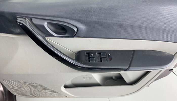 2019 Tata Tiago XZ 1.2 REVOTRON, Petrol, Manual, 38,715 km, Driver Side Door Panels Control