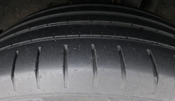 2019 Maruti Baleno ALPHA CVT PETROL 1.2, Petrol, Automatic, 50,195 km, Left Rear Tyre Tread