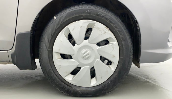 2018 Maruti Celerio VXI CNG D, CNG, Manual, 81,143 km, Right Front Wheel