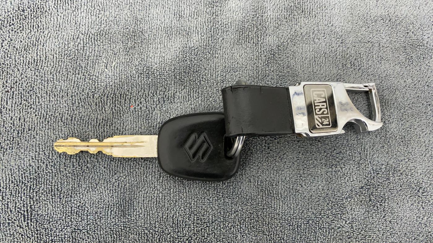 2018 Maruti Celerio VXI CNG D, CNG, Manual, 81,143 km, Key Close Up