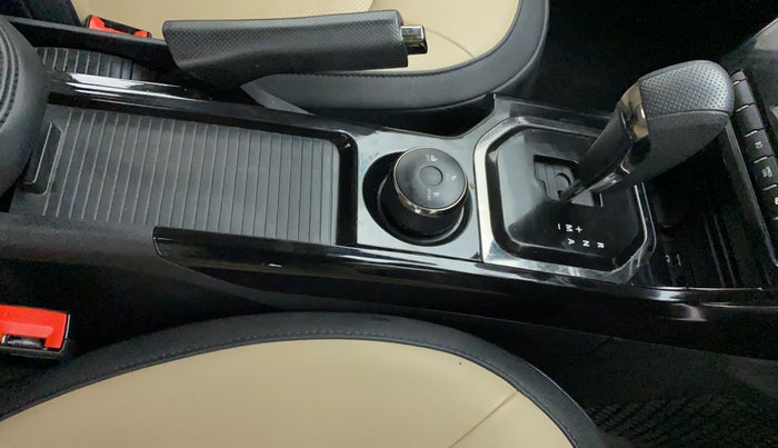 2022 Tata NEXON XZA PLUS KAZIRANGA PETROL, Petrol, Automatic, 22,445 km, Gear Lever