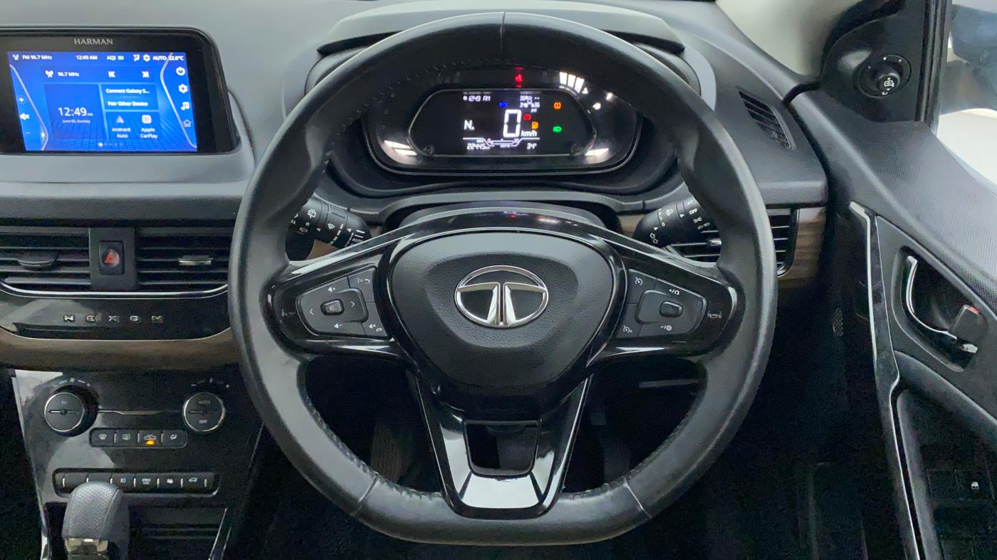 2022 Tata NEXON XZA PLUS KAZIRANGA PETROL, Petrol, Automatic, 22,445 km, Steering Wheel Close Up