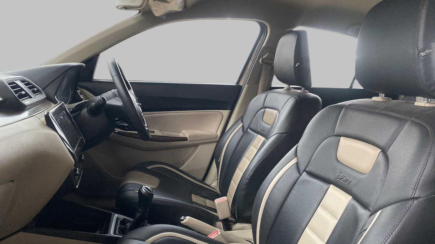 2017 Maruti Dzire ZXI PLUS, Petrol, Manual, 42,281 km, Right Side Front Door Cabin
