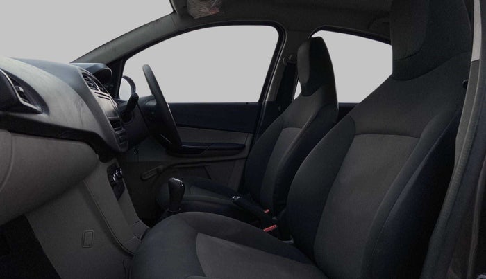 2020 Tata Tiago XE 1.2 REVOTRON, Petrol, Manual, 31,458 km, Right Side Front Door Cabin