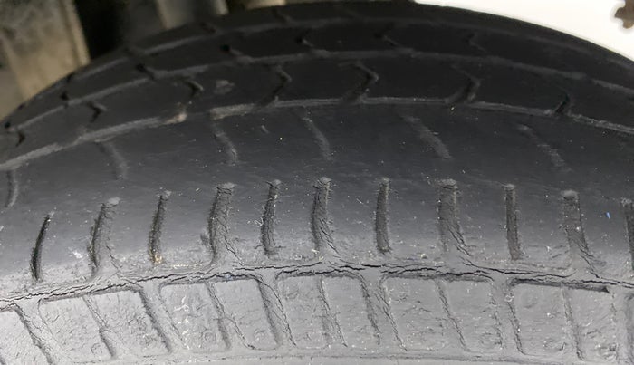 2016 Maruti Alto K10 VXI AMT, Petrol, Automatic, 48,009 km, Left Rear Tyre Tread