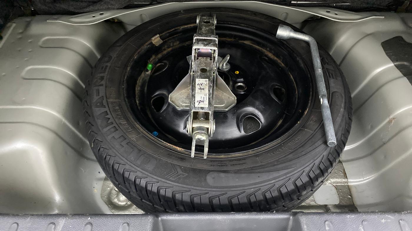 2016 Maruti Alto K10 VXI AMT, Petrol, Automatic, 48,009 km, Spare Tyre