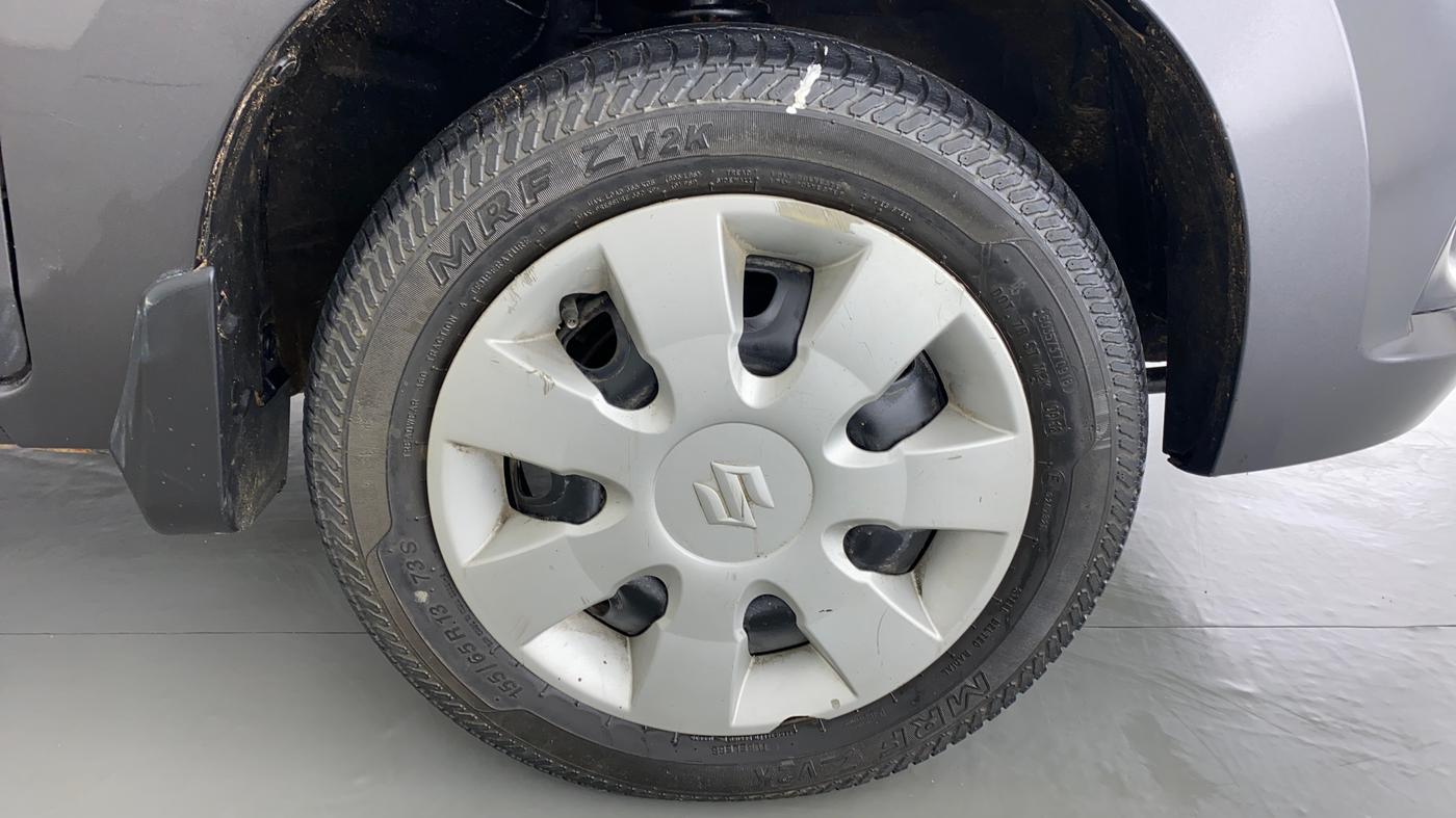 2018 Maruti Alto K10 VXI, Petrol, Manual, 24,946 km, Right Front Wheel