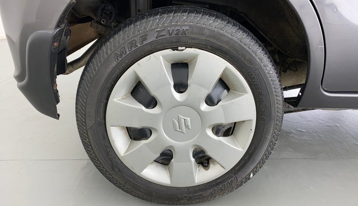2018 Maruti Alto K10 VXI, Petrol, Manual, 24,946 km, Right Rear Wheel