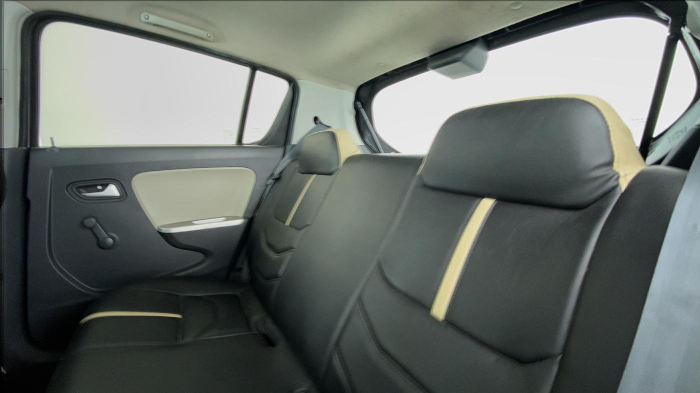 2018 Maruti Alto K10 VXI, Petrol, Manual, 24,946 km, Right Side Rear Door Cabin