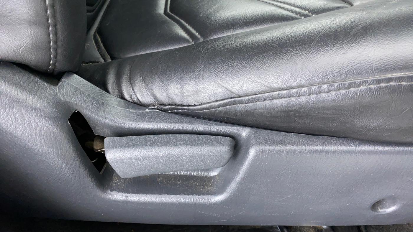 2018 Maruti Alto K10 VXI, Petrol, Manual, 24,946 km, Driver Side Adjustment Panel