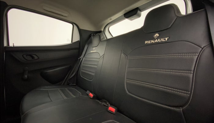 2017 Renault Kwid RXT 1.0 EASY-R AT OPTION, Petrol, Automatic, 19,900 km, Right Side Rear Door Cabin