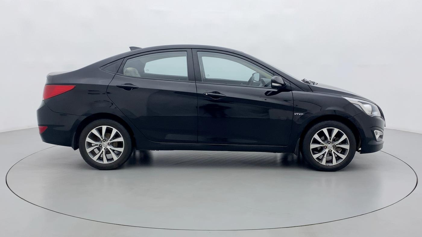 2017 Hyundai Verna 1.6 VTVT SX, Petrol, Manual, 55,605 km, Right Side View