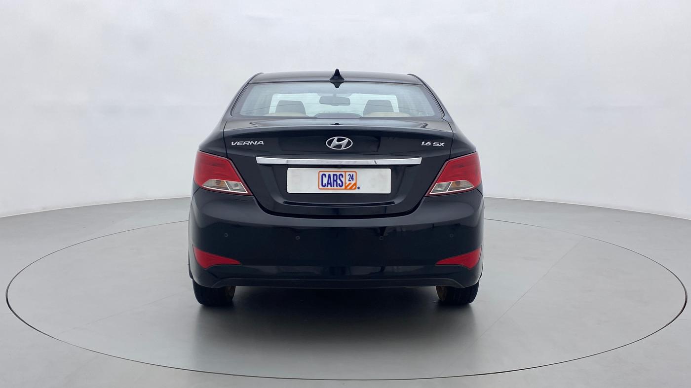 2017 Hyundai Verna 1.6 VTVT SX, Petrol, Manual, 55,605 km, Back/Rear