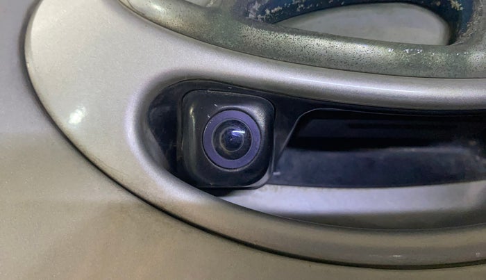 2017 Hyundai Grand i10 SPORTZ (O) 1.2 KAPPA VTVT, Petrol, Manual, 41,925 km, Parking Camera