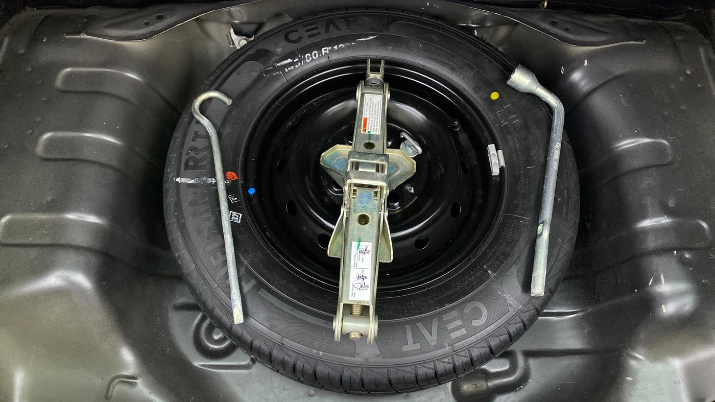 2020 Maruti Alto VXI PLUS, Petrol, Manual, 25,300 km, Spare Tyre