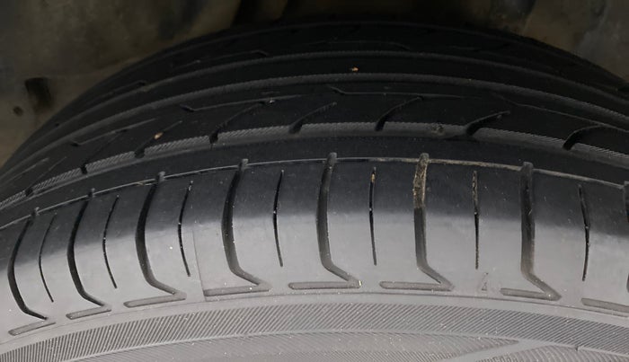 2017 Honda City V MT PETROL, Petrol, Manual, 49,467 km, Left Rear Tyre Tread