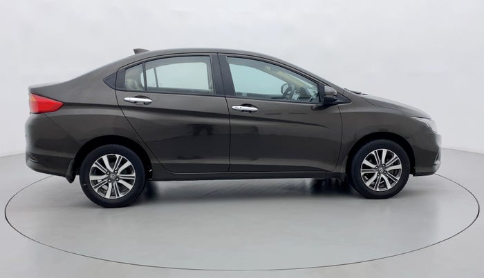 2017 Honda City V MT PETROL, Petrol, Manual, 49,467 km, Right Side View