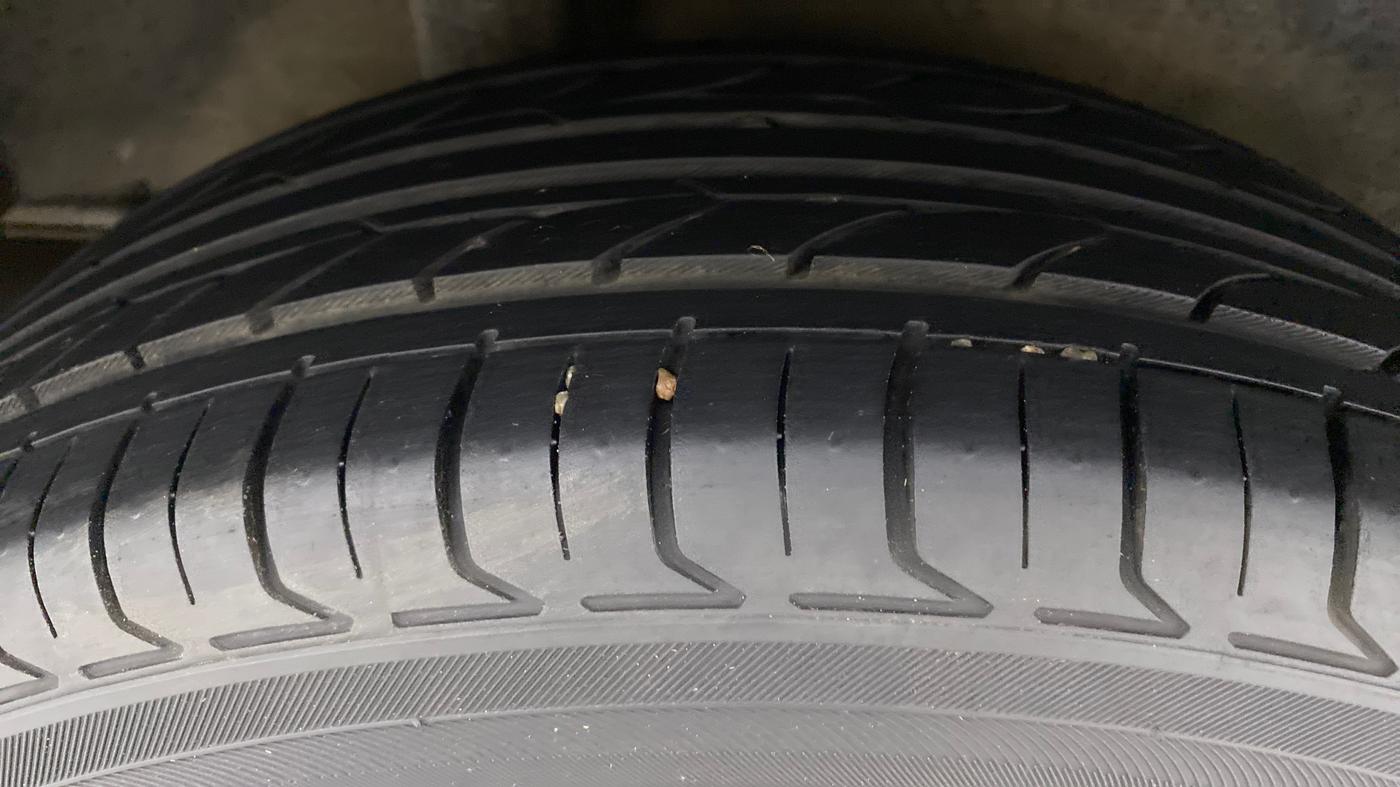 2017 Honda City V MT PETROL, Petrol, Manual, 49,467 km, Right Rear Tyre Tread