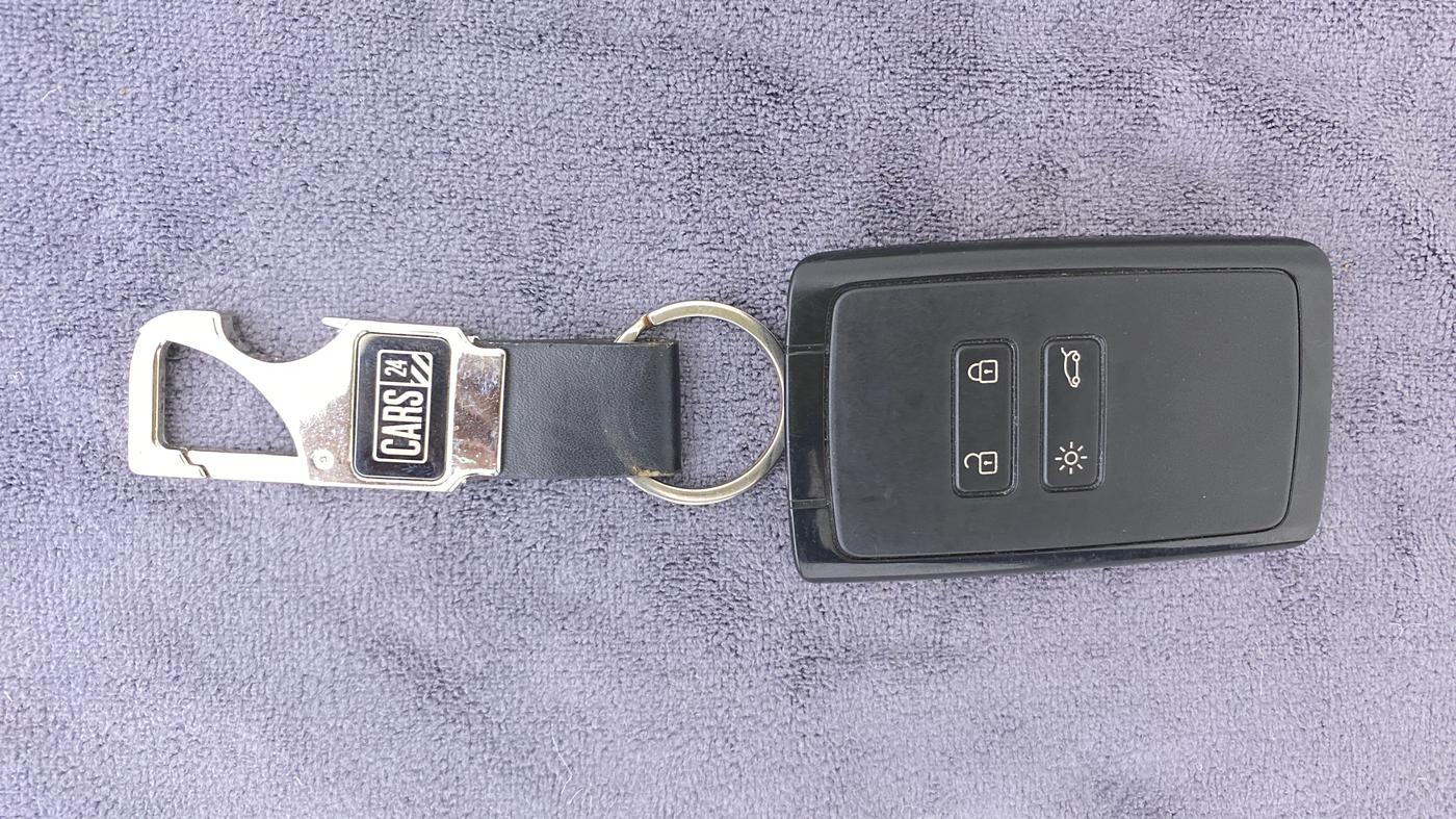 2021 Renault Kiger RXZ CVT 1.0 TURBO DUAL TONE, Petrol, Automatic, 19,142 km, Key Close Up