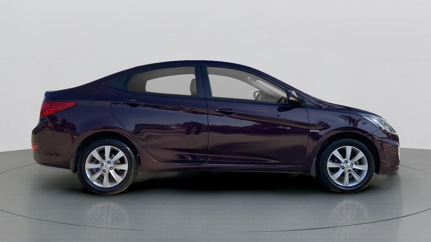 2013 Hyundai Verna FLUIDIC 1.6 VTVT SX, Petrol, Manual, 72,153 km, Right Side View