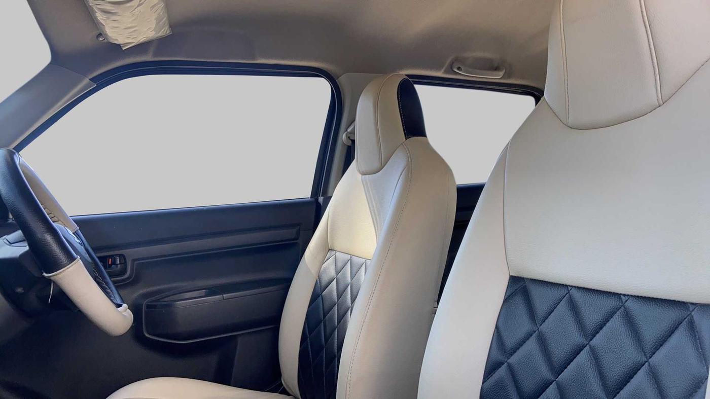 2021 Maruti S PRESSO VXI+, Petrol, Manual, 30,393 km, Right Side Front Door Cabin