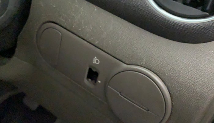 2011 Hyundai i10 MAGNA 1.2, Petrol, Manual, 48,025 km, Dashboard - Headlight height adjustment not working