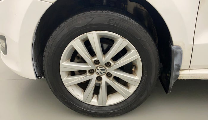2013 Volkswagen Polo HIGHLINE1.2L, Petrol, Manual, 87,340 km, Left Front Wheel