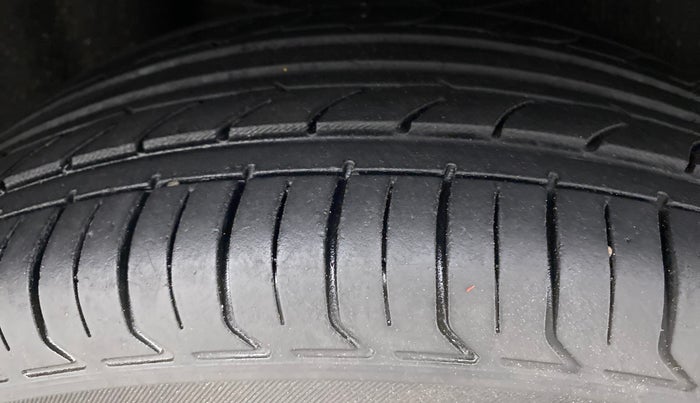 2016 Ford Ecosport 1.5 TREND TDCI, Diesel, Manual, 73,472 km, Right Rear Tyre Tread