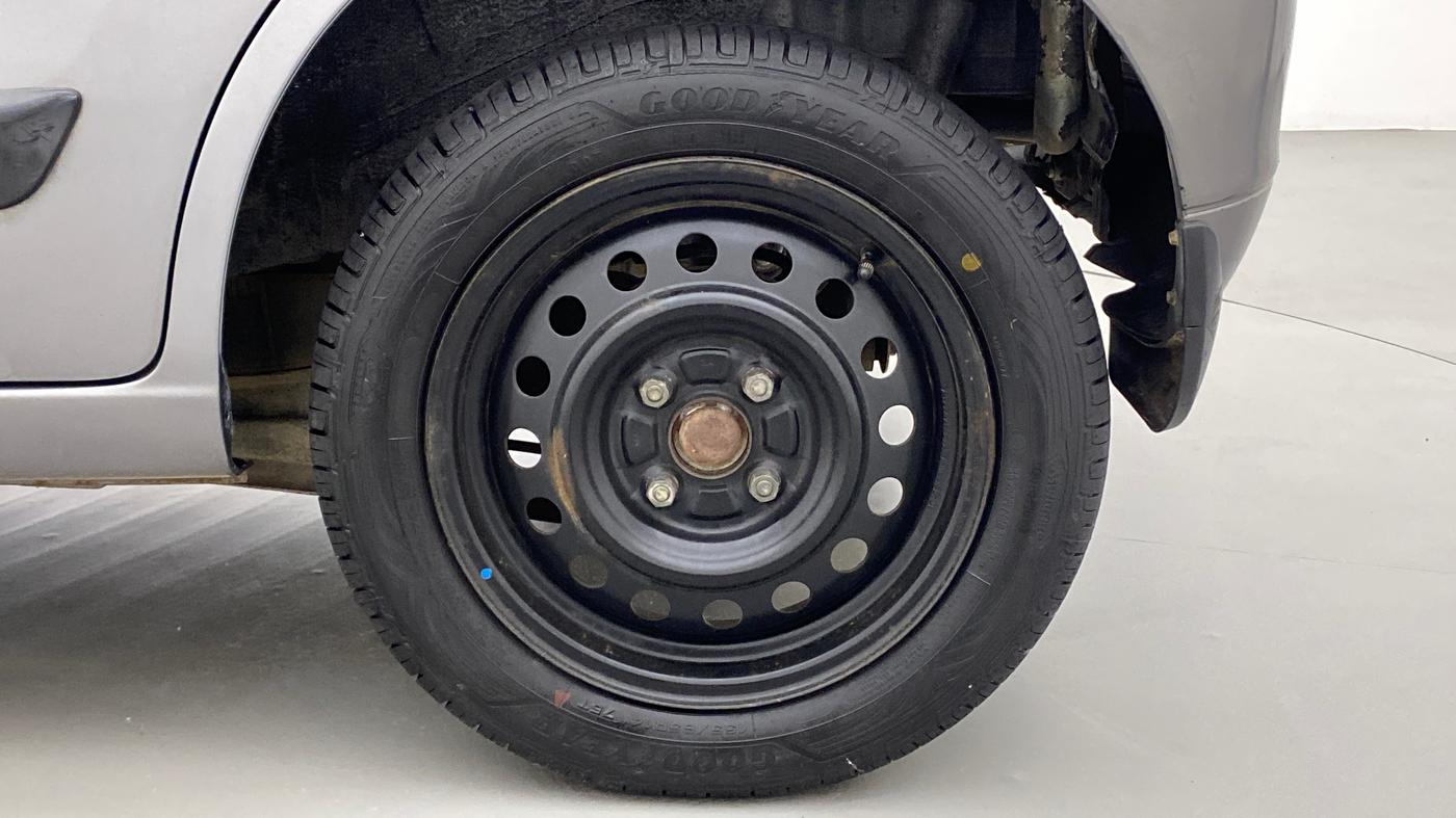 2010 Maruti Wagon R 1.0 VXI, Petrol, Manual, 45,995 km, Left Rear Wheel