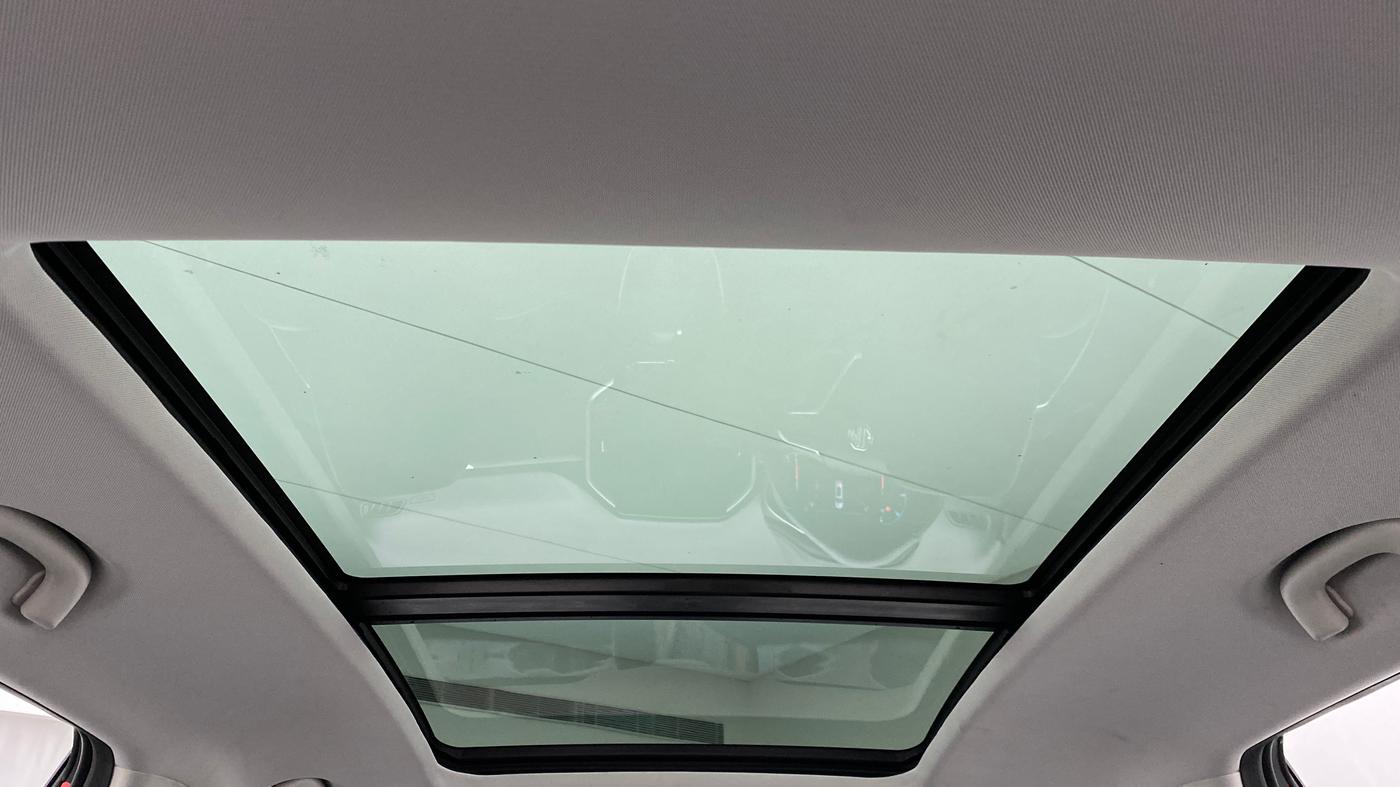 2021 MG HECTOR SHARP DCT PETROL, Petrol, Automatic, 10,521 km, Moonroof/ Sunroof