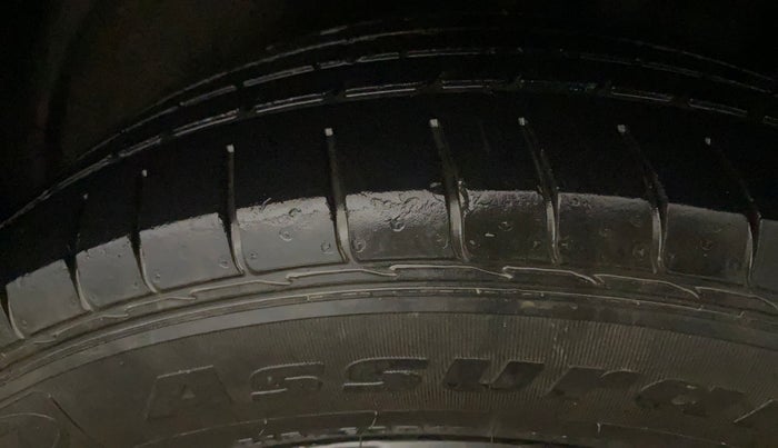 2020 KIA SELTOS GTX PLUS 1.4 PETROL DUAL TONE, Petrol, Manual, 47,325 km, Left Rear Tyre Tread