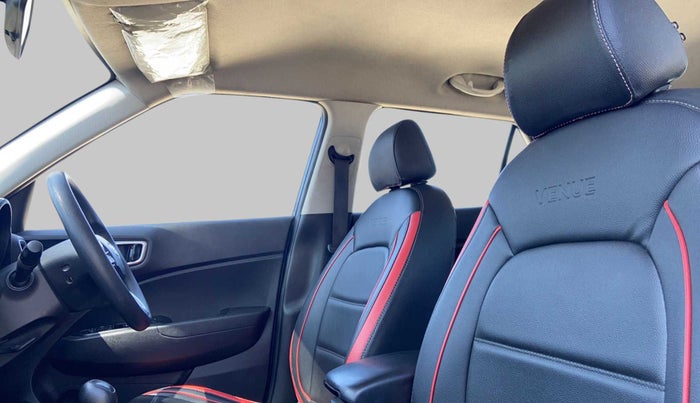 2021 Hyundai VENUE S 1.2, Petrol, Manual, 44,749 km, Right Side Front Door Cabin