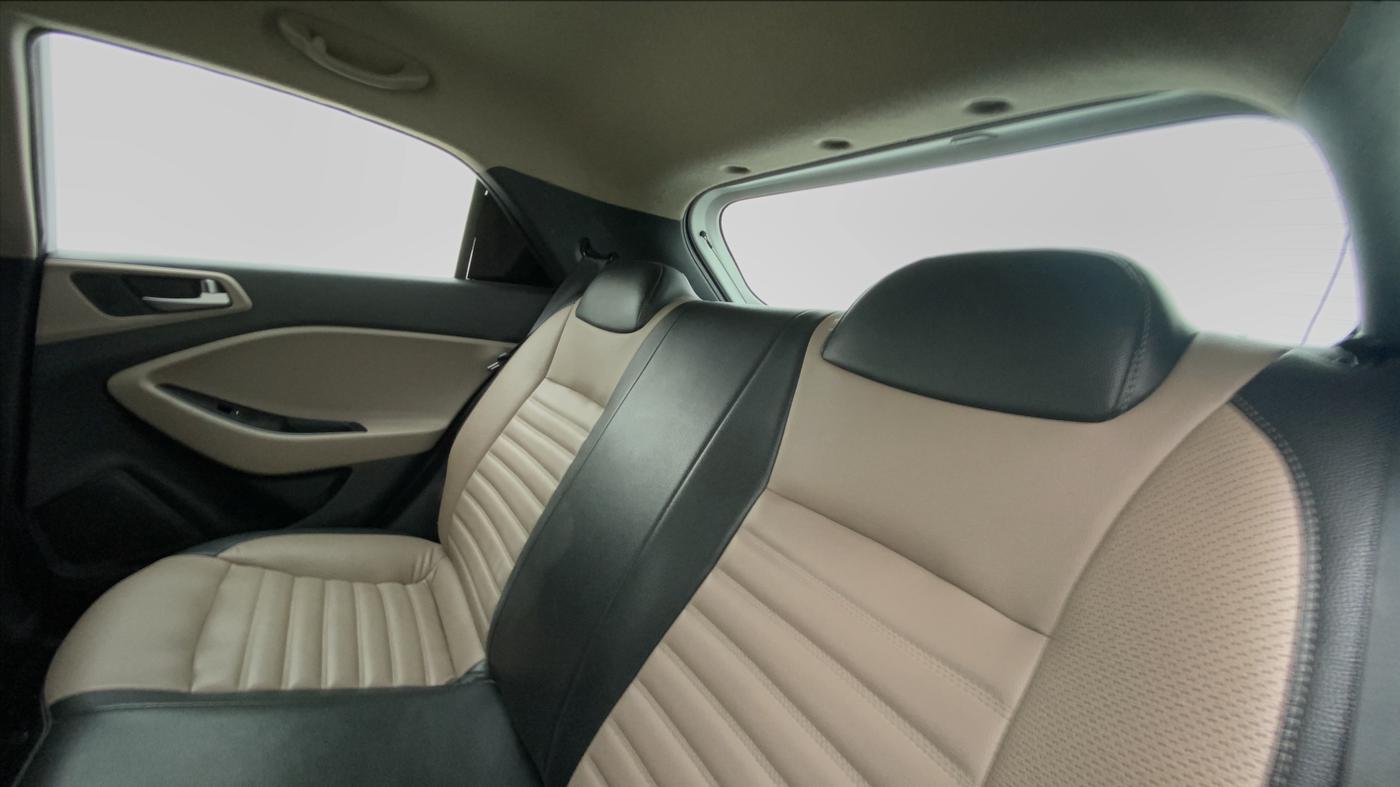 2019 Hyundai Elite i20 1.4 SPORTS PLUS CRDI, Diesel, Manual, 58,648 km, Right Side Rear Door Cabin