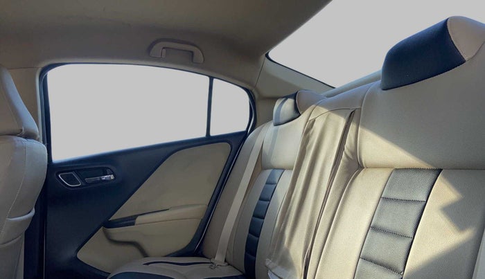 2018 Honda City V MT PETROL, Petrol, Manual, 24,371 km, Right Side Rear Door Cabin