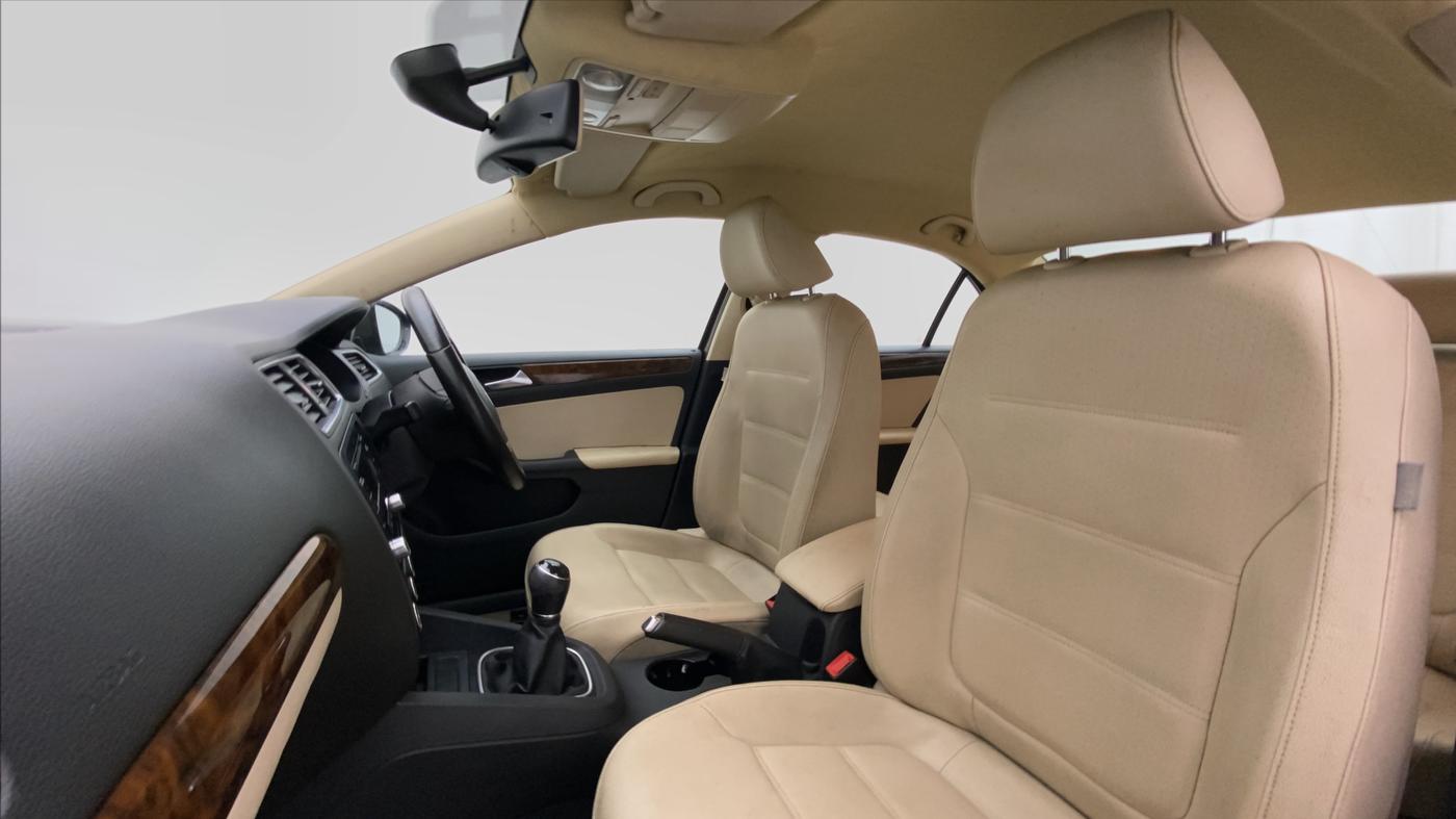 2012 Volkswagen Jetta COMFORTLINE TDI, Diesel, Manual, 65,775 km, Right Side Front Door Cabin