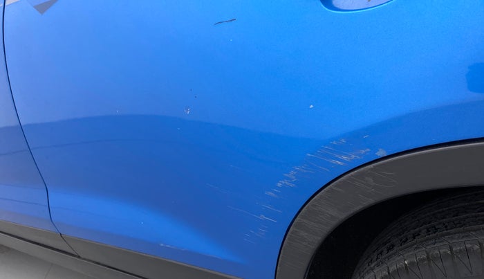 2017 Maruti Vitara Brezza ZDI PLUS DUAL TONE, Diesel, Manual, 97,788 km, Rear left door - Minor scratches
