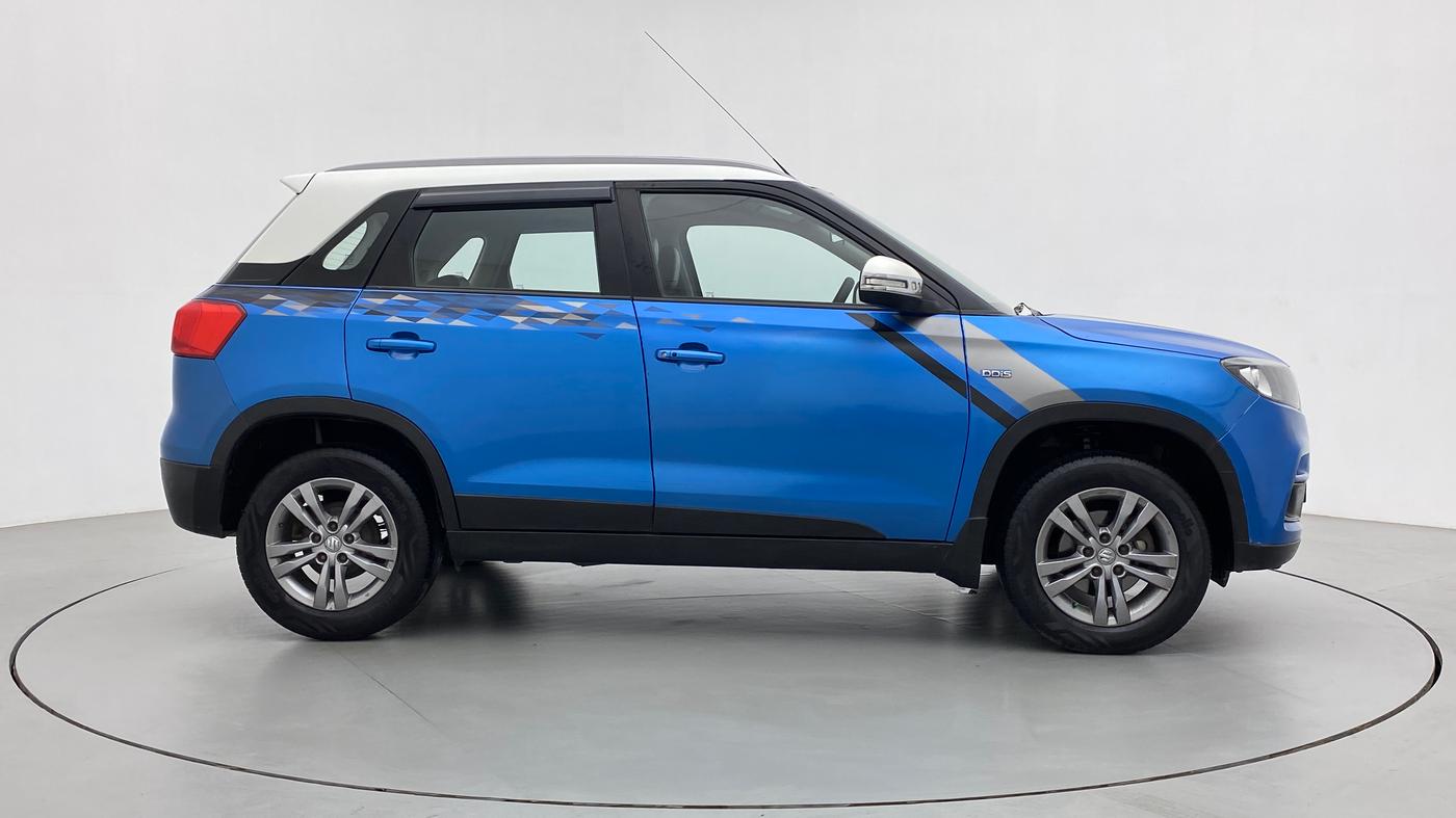 2017 Maruti Vitara Brezza ZDI PLUS DUAL TONE, Diesel, Manual, 97,788 km, Right Side View