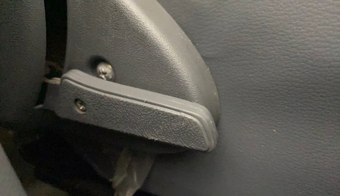 2013 Maruti Alto 800 LXI, Petrol, Manual, 53,259 km, Driver Side Adjustment Panel