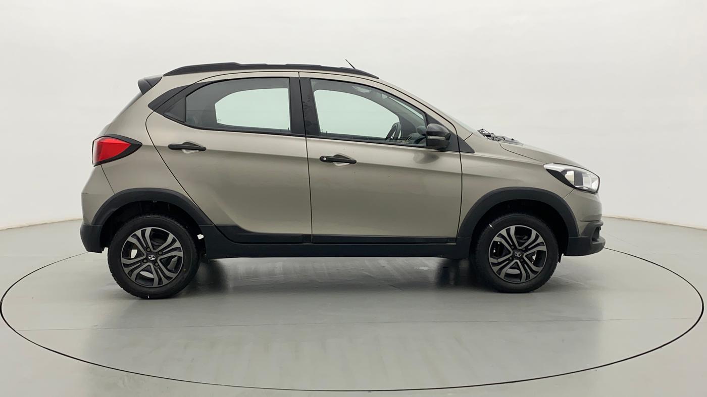 2018 Tata TIAGO NRG PETROL, Petrol, Manual, 16,066 km, Right Side View