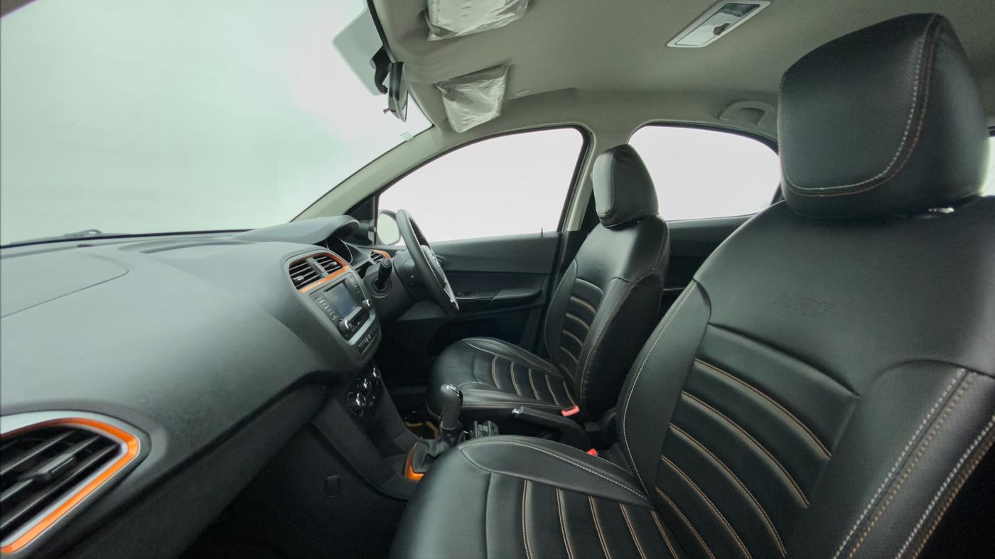2018 Tata TIAGO NRG PETROL, Petrol, Manual, 16,066 km, Right Side Front Door Cabin