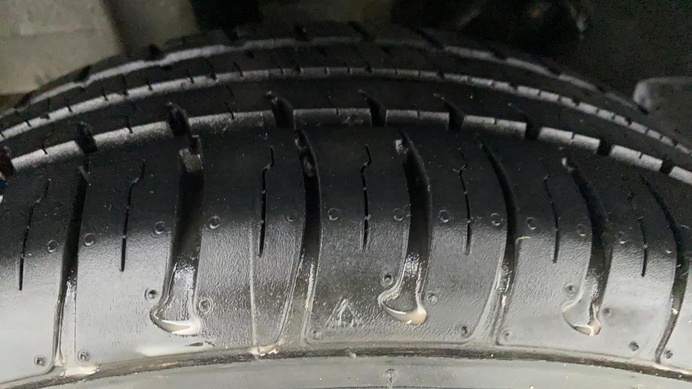 2018 Tata TIAGO NRG PETROL, Petrol, Manual, 16,066 km, Right Rear Tyre Tread