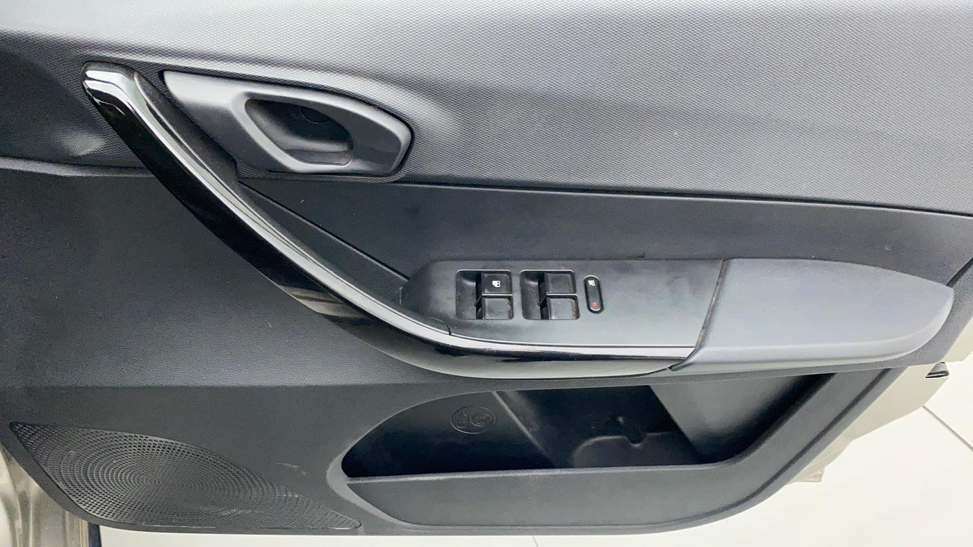 2018 Tata TIAGO NRG PETROL, Petrol, Manual, 16,066 km, Driver Side Door Panels Control