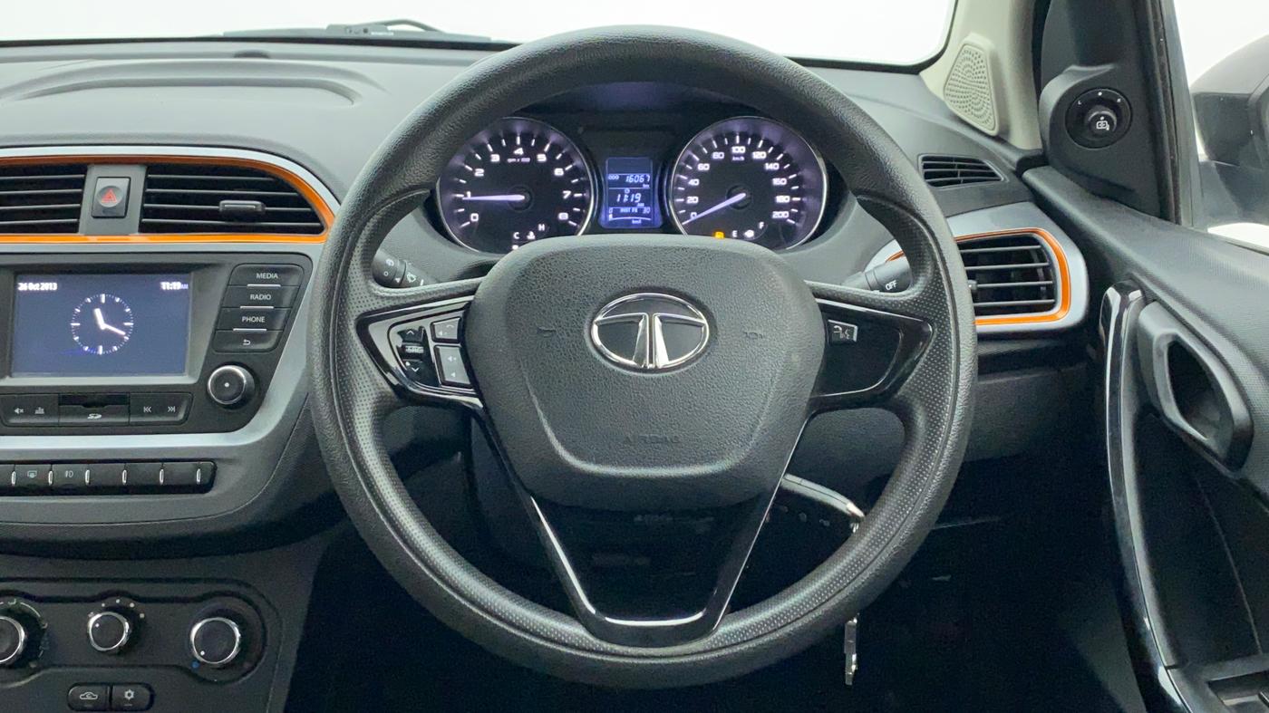 2018 Tata TIAGO NRG PETROL, Petrol, Manual, 16,066 km, Steering Wheel Close Up